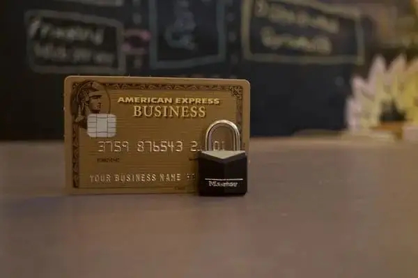 无限信用卡（国内顶级富豪的顶级信用卡产品）