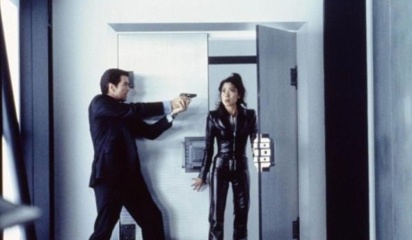 007之明日帝国（1997年罗杰·斯波蒂伍德执导的动作影片）